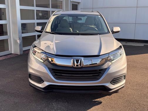 Lunar Silver Metallic 2020 Honda HR-V LX