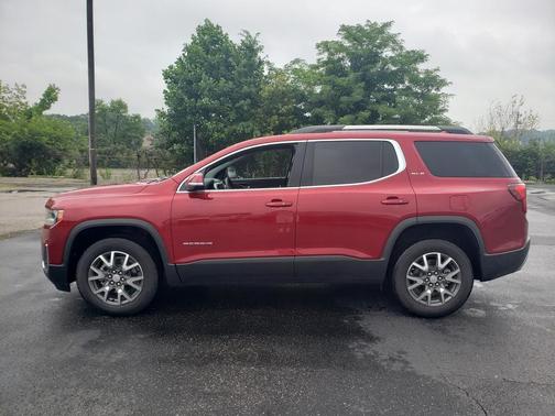 2023 GMC Acadia AWD SLE