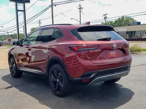 2022 Buick Envision FWD Essence
