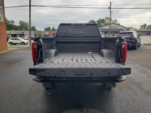 2026 GMC Sierra 3500 Denali