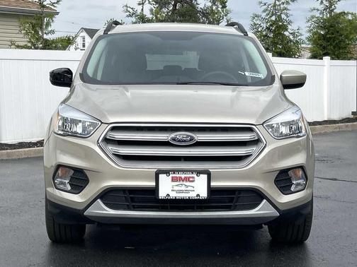 White Gold Metallic 2018 Ford Escape SE