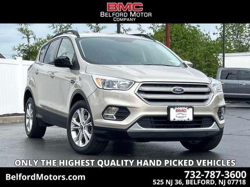 White Gold Metallic 2018 Ford Escape SE