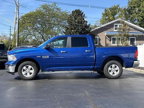 2018 RAM 1500 SLT