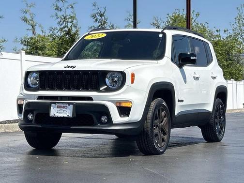 Alpine White Clearcoat 2022 Jeep Renegade Altitude