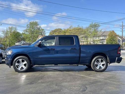 Patriot Blue Pearl 2020 RAM 1500 Sport