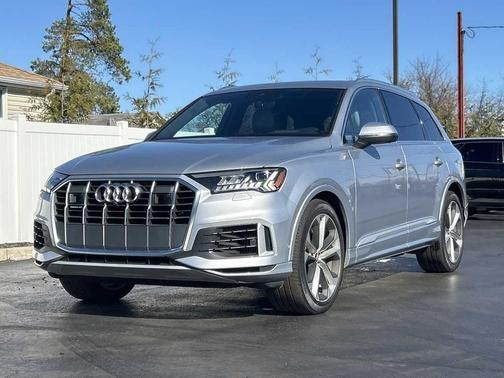 2020 Audi Q7 55 Prestige