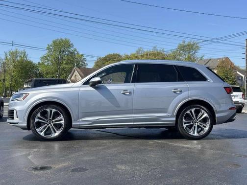 Florett Silver Metallic 2020 Audi Q7 55 Prestige