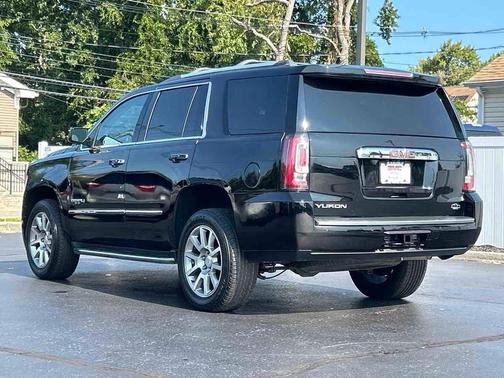 Onyx Black 2018 GMC Yukon Denali