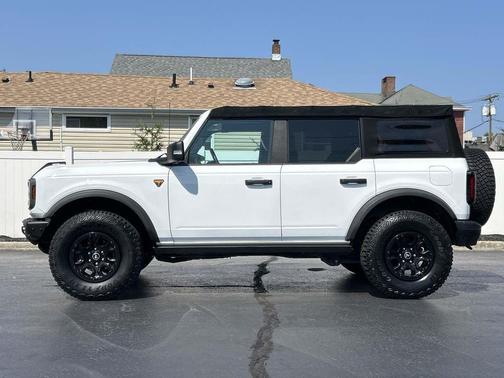 2021 Ford Bronco Badlands