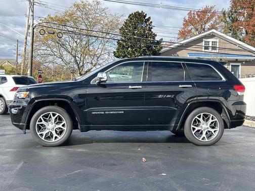 2019 Jeep Grand Cherokee Overland