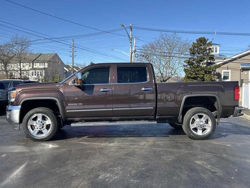 2016 GMC Sierra 2500 SLT