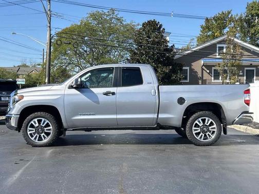 2018 Toyota Tundra SR5