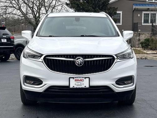 2018 Buick Enclave Essence