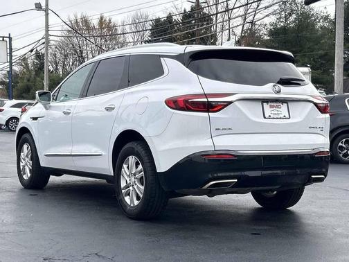 2018 Buick Enclave Essence