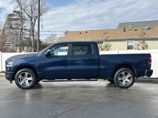 True Blue Pearlcoat 2018 RAM 1500 Big Horn