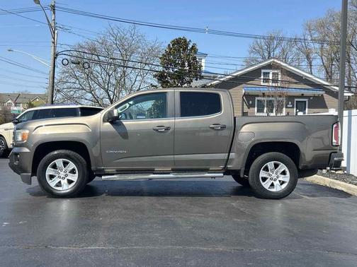 Bronze Alloy Metallic 2015 GMC Canyon SLE