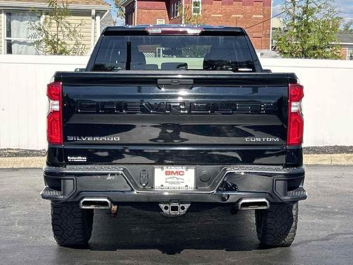 2019 Chevrolet Silverado 1500 Custom Trail Boss