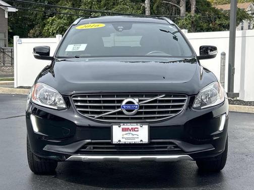 2016 Volvo XC60 T6