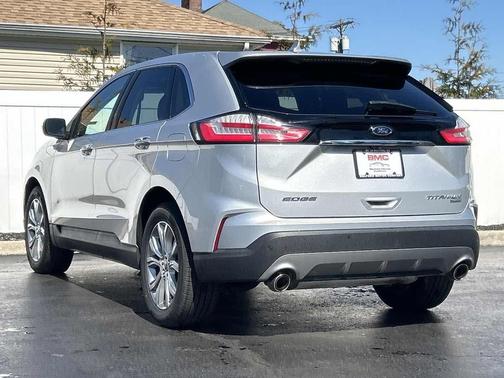 Ingot Silver Metallic 2019 Ford Edge Titanium