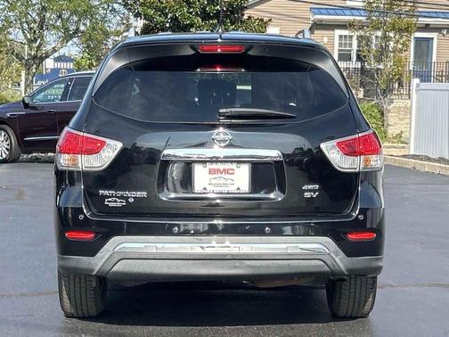 2013 Nissan Pathfinder SV