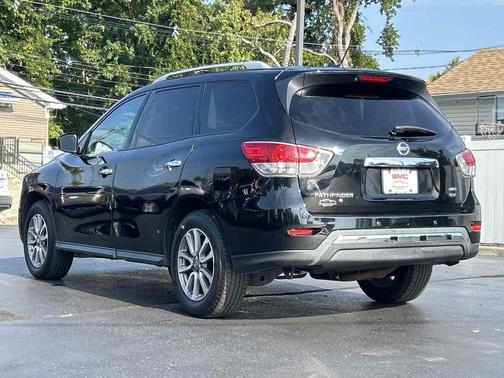 2013 Nissan Pathfinder SV
