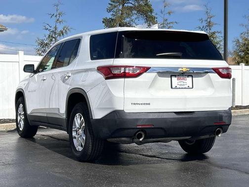 Summit White 2020 Chevrolet Traverse LS