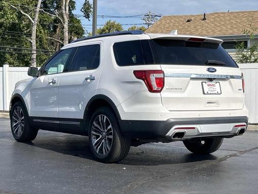 2017 Ford Explorer Platinum