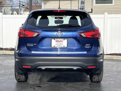 2019 Nissan Rogue Sport S
