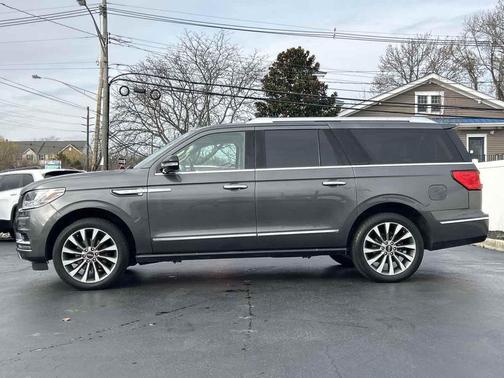 2018 Lincoln Navigator L Select