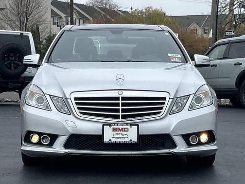 2010 Mercedes-Benz E-Class Luxury Sedan