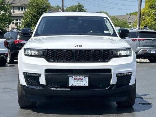 Bright White Clearcoat 2022 Jeep Grand Cherokee L Limited