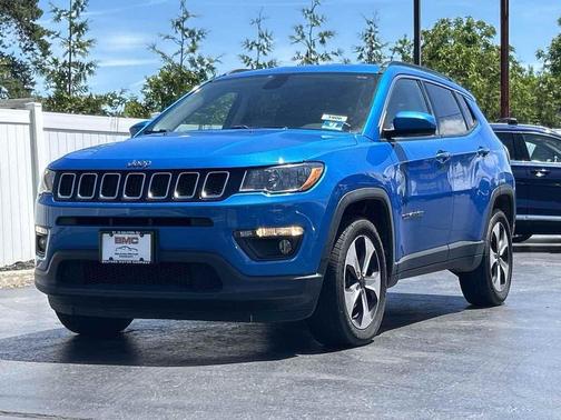 Laser Blue Pearlcoat 2018 Jeep Compass Latitude