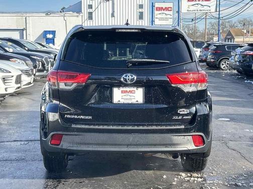 2017 Toyota Highlander XLE