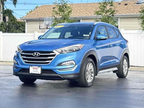 Caribbean Blue 2017 Hyundai TUCSON SE Plus