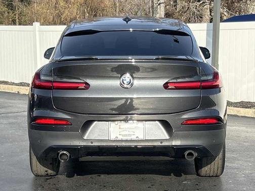 2021 BMW X4 xDrive30i