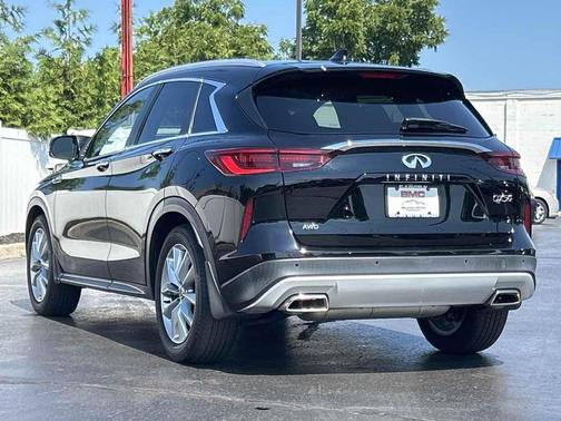 Black Obsidian 2022 INFINITI QX50 LUXE AWD