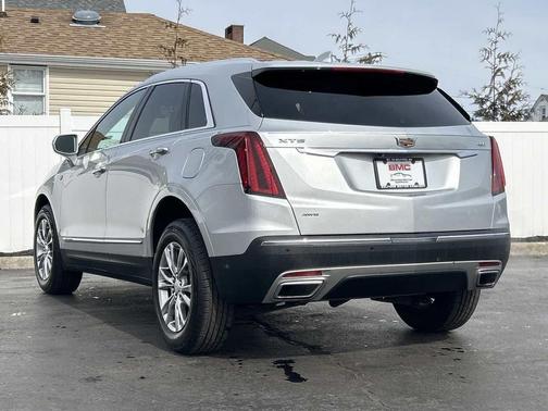 2020 Cadillac XT5 Premium Luxury