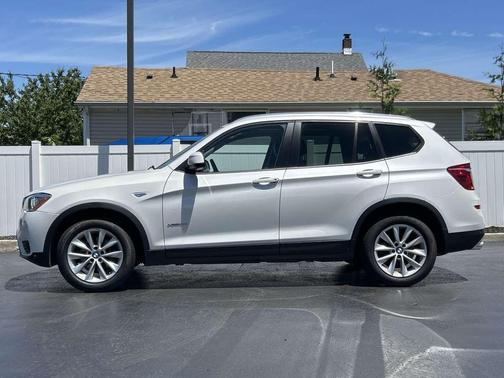 Alpine White 2017 BMW X3 xDrive28i