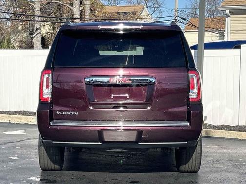 2017 GMC Yukon Denali