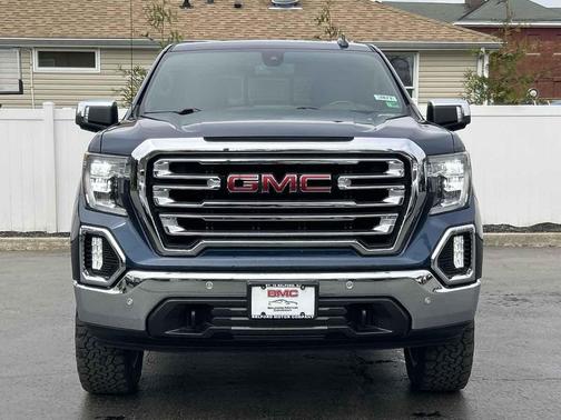 Pacific Blue Metallic 2019 GMC Sierra 1500 SLT