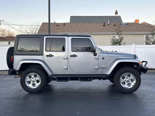 2015 Jeep Wrangler Unlimited Sahara