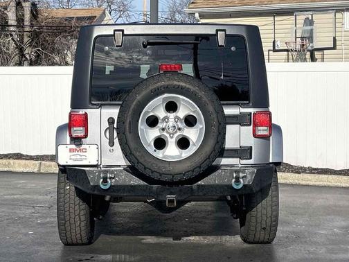 2015 Jeep Wrangler Unlimited Sahara