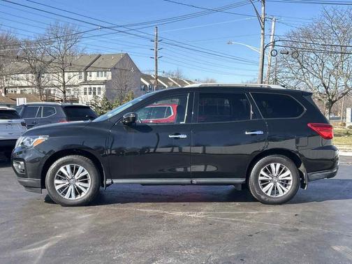 2020 Nissan Pathfinder S 4WD