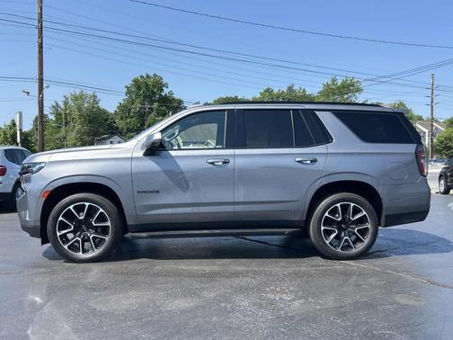 Satin Steel Metallic 2022 Chevrolet Tahoe 4WD RST