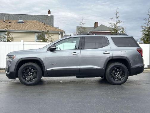 Satin Steel Metallic 2022 GMC Acadia AWD AT4