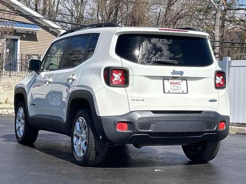 Alpine White 2015 Jeep Renegade Latitude