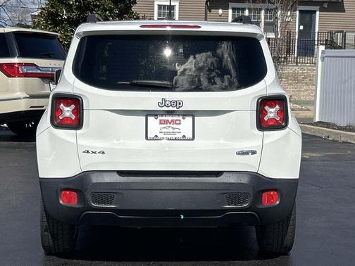 Alpine White 2015 Jeep Renegade Latitude
