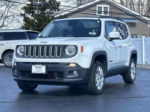 Alpine White 2015 Jeep Renegade Latitude