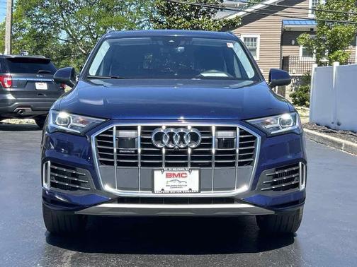 Navarra Blue Metallic 2022 Audi Q7 55 Premium Plus