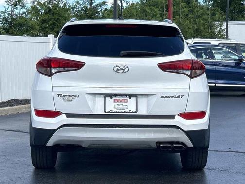 Dazzling White 2017 Hyundai TUCSON Sport